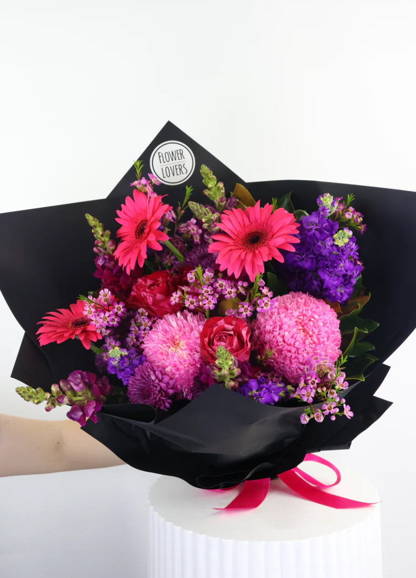 Seasonal Bouquet - Medium